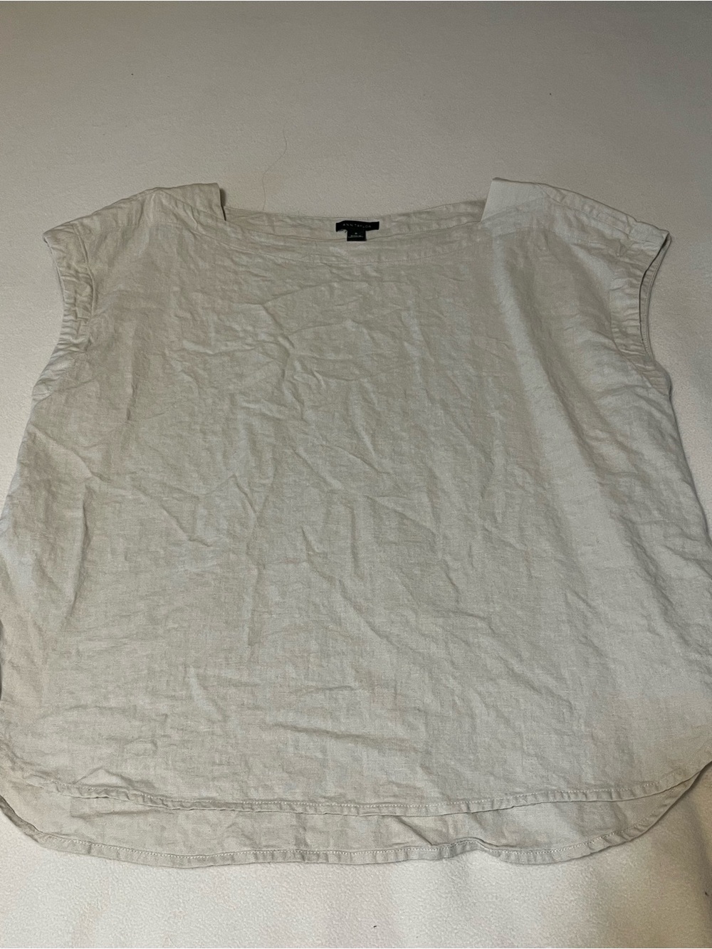 Ann Taylor Cream Linen-Blend Cap Sleeve Top